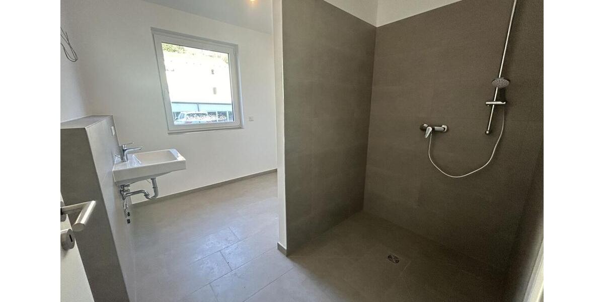 Erdgeschoßwohnung Lohr am Main - 3 Zimmer, 80 m&sup2;, 1.000&euro; | Angebot:25755385