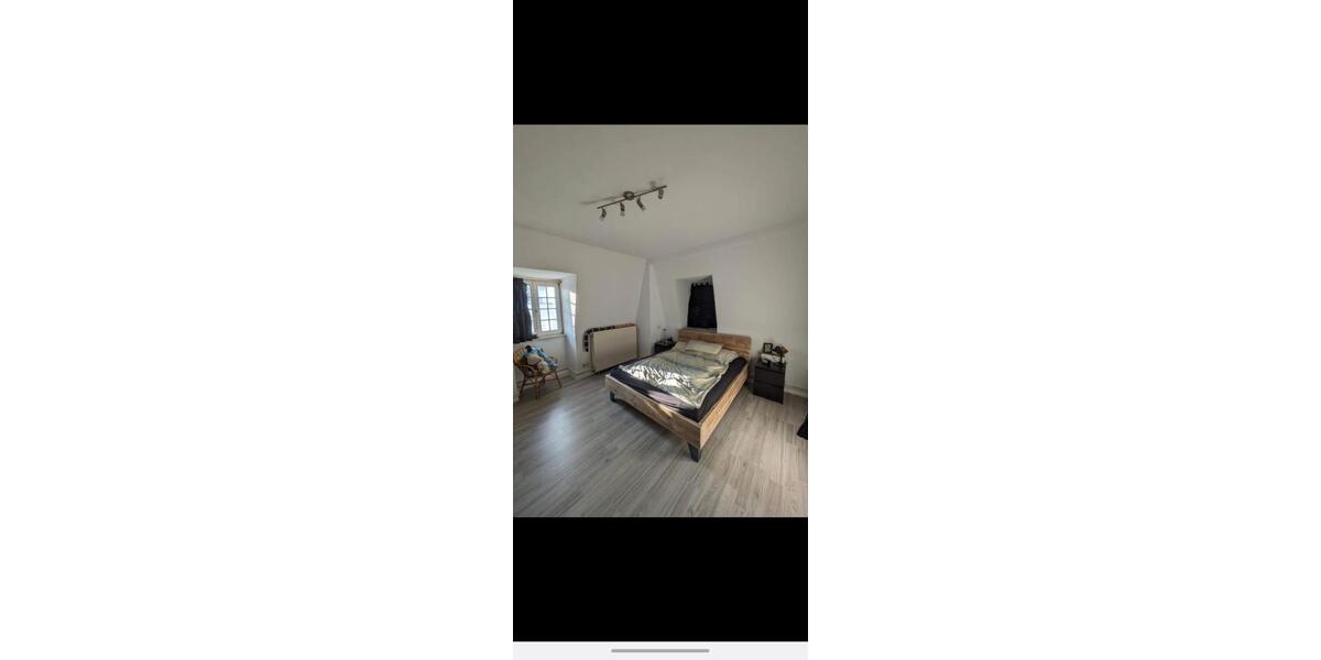Etagenwohnung Herford - 2 Zimmer, 140 m&sup2;, 1.200&euro; | Angebot:26294686