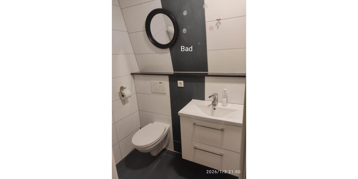 3 ZKB + Gäste-WC + Dachgeschoss. 3 zimmer