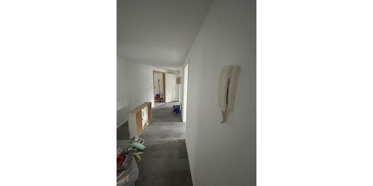 Etagenwohnung Mittweida - 4 Zimmer, 90 m&sup2;, 650&euro; | Angebot:25418293