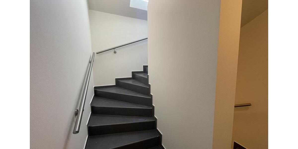 Dachgeschoßwohnung Delmenhorst Deichhorst - 3 Zimmer, 103 m&sup2;, 1.140&euro; | Angebot:24801222