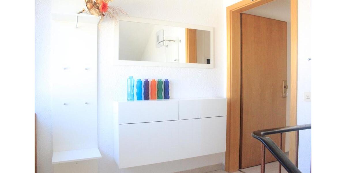 Dachgeschoßwohnung Riegelsberg - 3 Zimmer, 100 m&sup2;, 650&euro; | Angebot:26688709