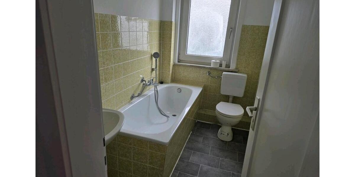 Dachgeschoßwohnung Bad Sachsa - 3 Zimmer, 45 m&sup2;, 270&euro; | Angebot:26592123