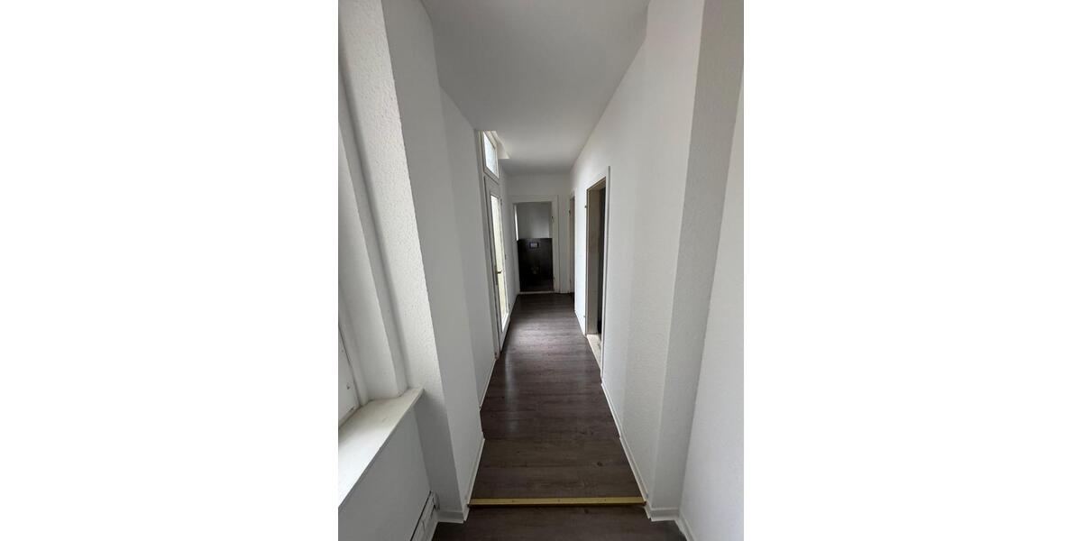 Etagenwohnung Delmenhorst - 12 Zimmer, 4.000&euro; | Angebot:23331282