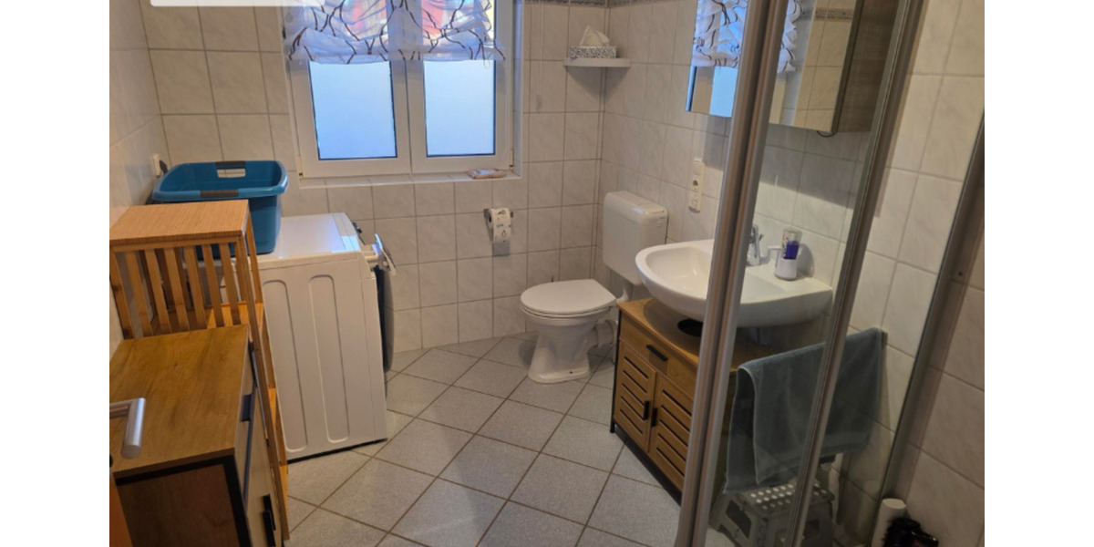 Etagenwohnung Eckental - 2 Zimmer, 52 m&sup2;, 800&euro; | Angebot:24670410