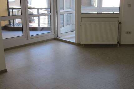 Wohnung Recklinghausen-Innenstadt Innenstadt - 2.5 Zimmer, 63 m&sup2;, 366&euro; | Angebot:26924408