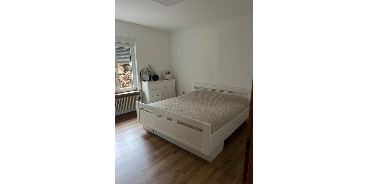 Erdgeschoßwohnung Lengede - 4 Zimmer, 86 m&sup2;, 860&euro; | Angebot:23693378
