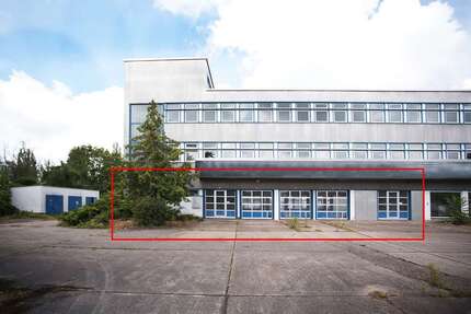 Halle in Berlin 9.186,73 € 318.21 m²