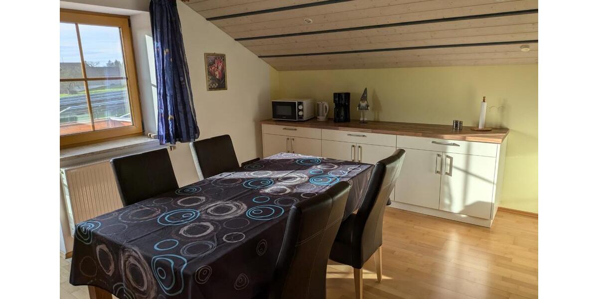 Wohnen auf Zeit Pfarrkirchen - 7 Zimmer, 100 m&sup2;, 25&euro; | Angebot:24538854