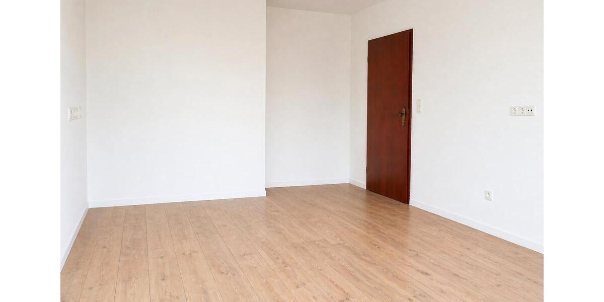 Etagenwohnung Schwalbach - 2 Zimmer, 72 m&sup2;, 540&euro; | Angebot:26260791