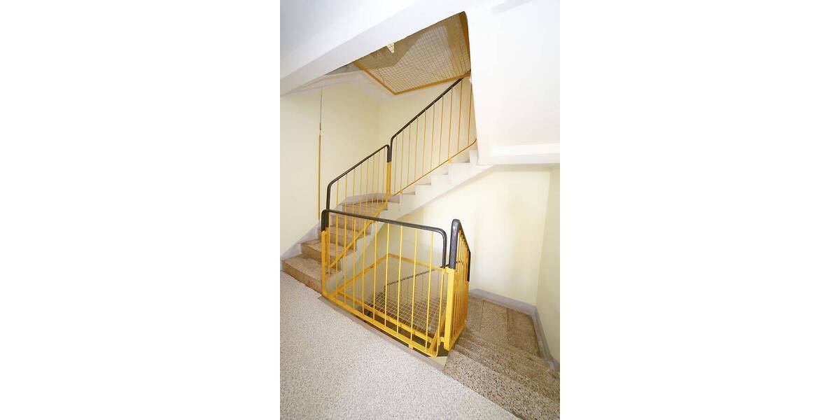 Etagenwohnung Eisleben Lutherstadt Eisleben - 4 Zimmer, 65 m&sup2;, 334&euro; | Angebot:26659883