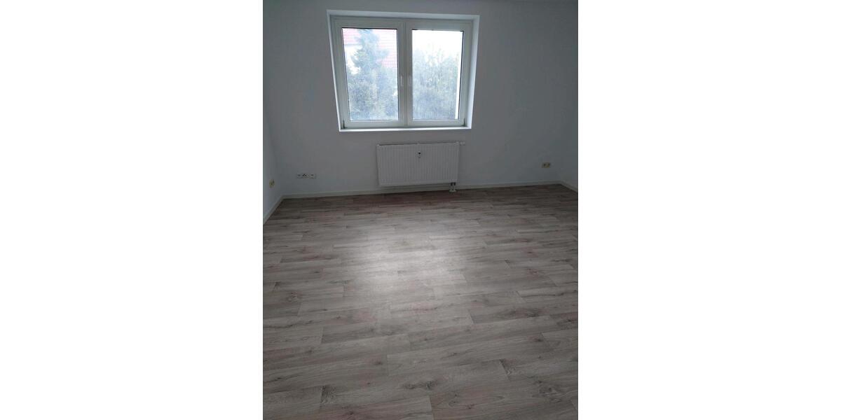 Etagenwohnung Köthen (Anhalt) - 3 Zimmer, 68 m&sup2;, 560&euro; | Angebot:26195835