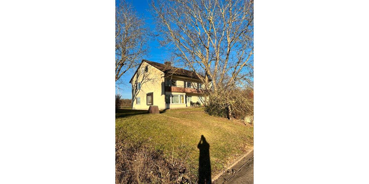Etagenwohnung Ippesheim - 5 Zimmer, 98 m&sup2;, 550&euro; | Angebot:26563222