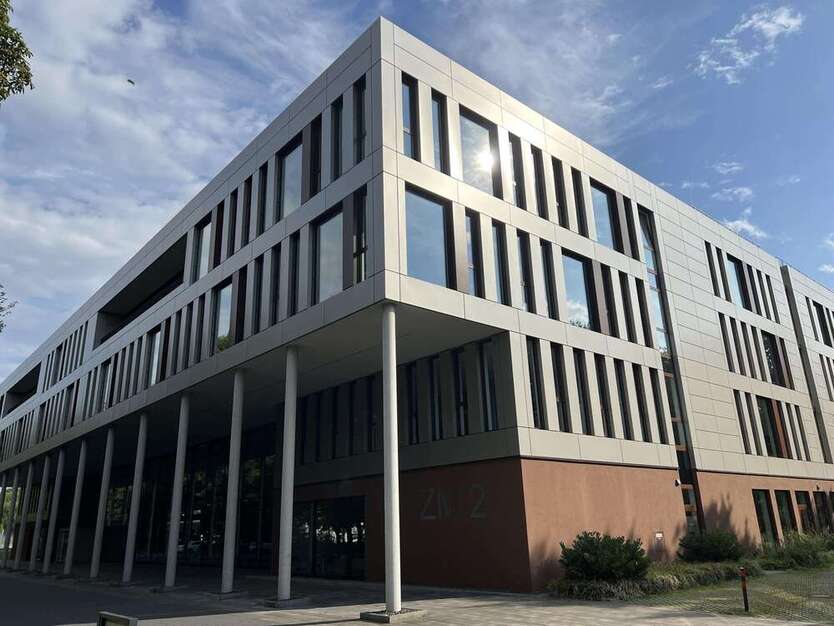 Büro in Paderborn 7.644 € 546 m² zimmer