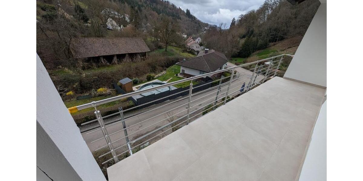 Etagenwohnung Eberbach - 3 Zimmer, 104 m&sup2;, 1.000&euro; | Angebot:25832268