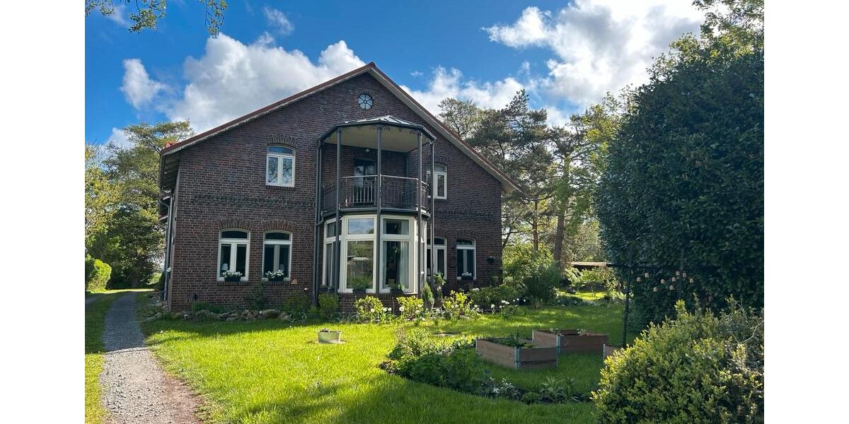 Etagenwohnung Drochtersen - 3 Zimmer, 100 m&sup2;, 880&euro; | Angebot:26394108
