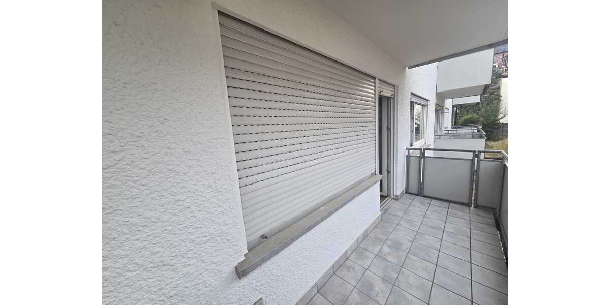 Zur Vermietung steht eine helle und großzügig geschnittene 3 Zimmer Wohnung mit 74 qm im Hochparterr - 3- Ludwigsburg Pflugfelden | Angebot:27079541