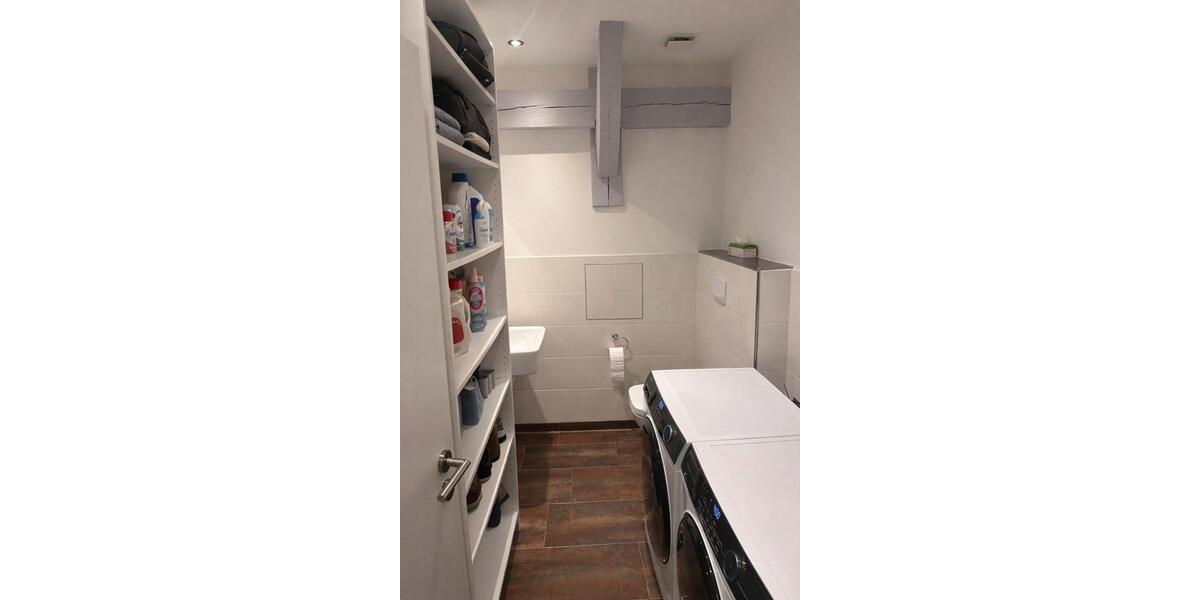 Dachgeschoßwohnung Döbeln - 5 Zimmer, 150 m&sup2;, 1.050&euro; | Angebot:25442765