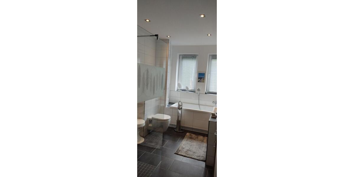 Erdgeschoßwohnung Saarlouis - 3 Zimmer, 117 m&sup2;, 1.260&euro; | Angebot:26365846