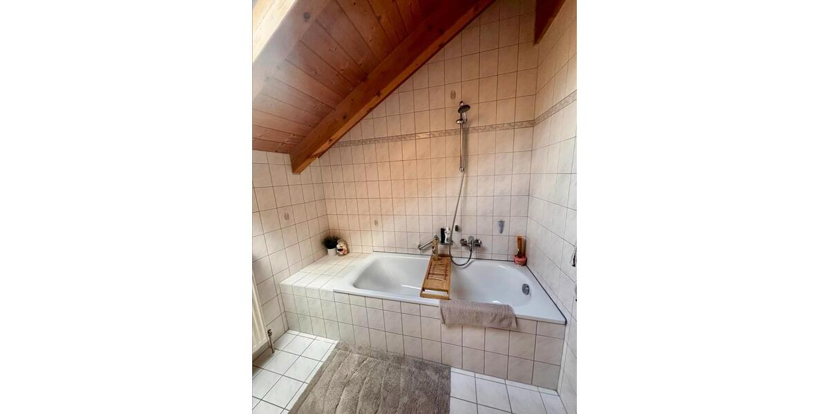 Dachgeschoßwohnung Zwiesel - 2 Zimmer, 60 m&sup2;, 480&euro; | Angebot:26624116