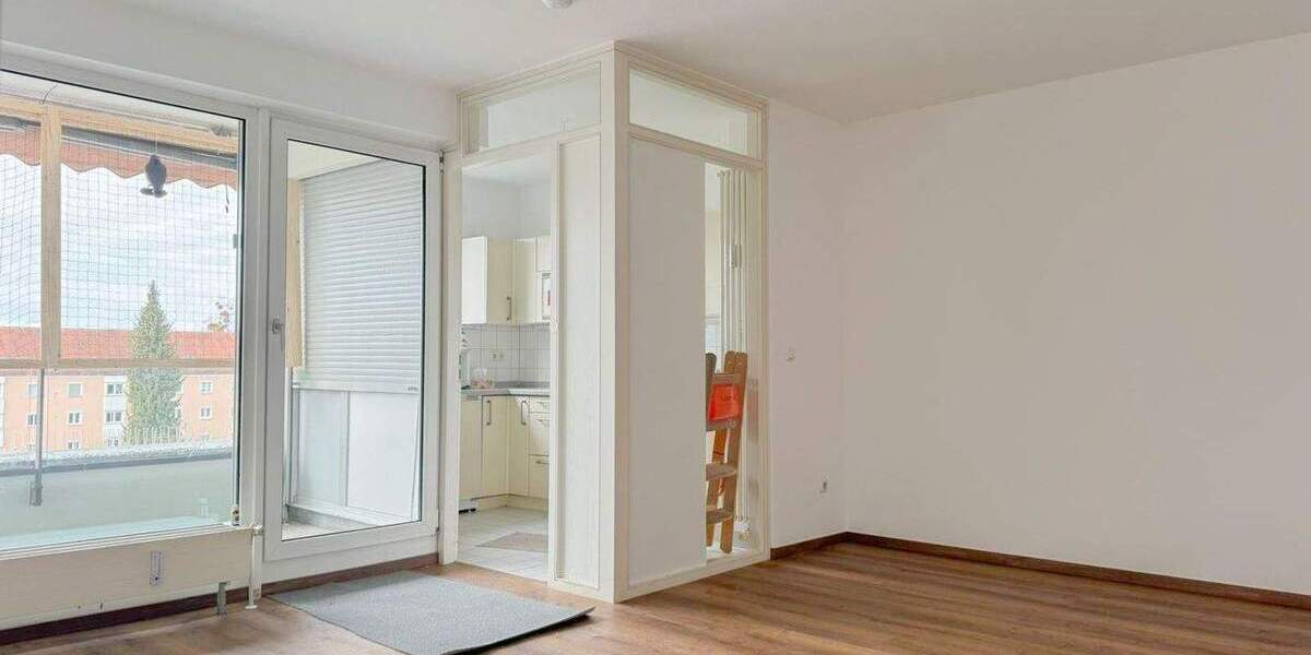 Renovierte 3-Zimmer-Wohnung mit großflächigem Keller in Laim 3 zimmer