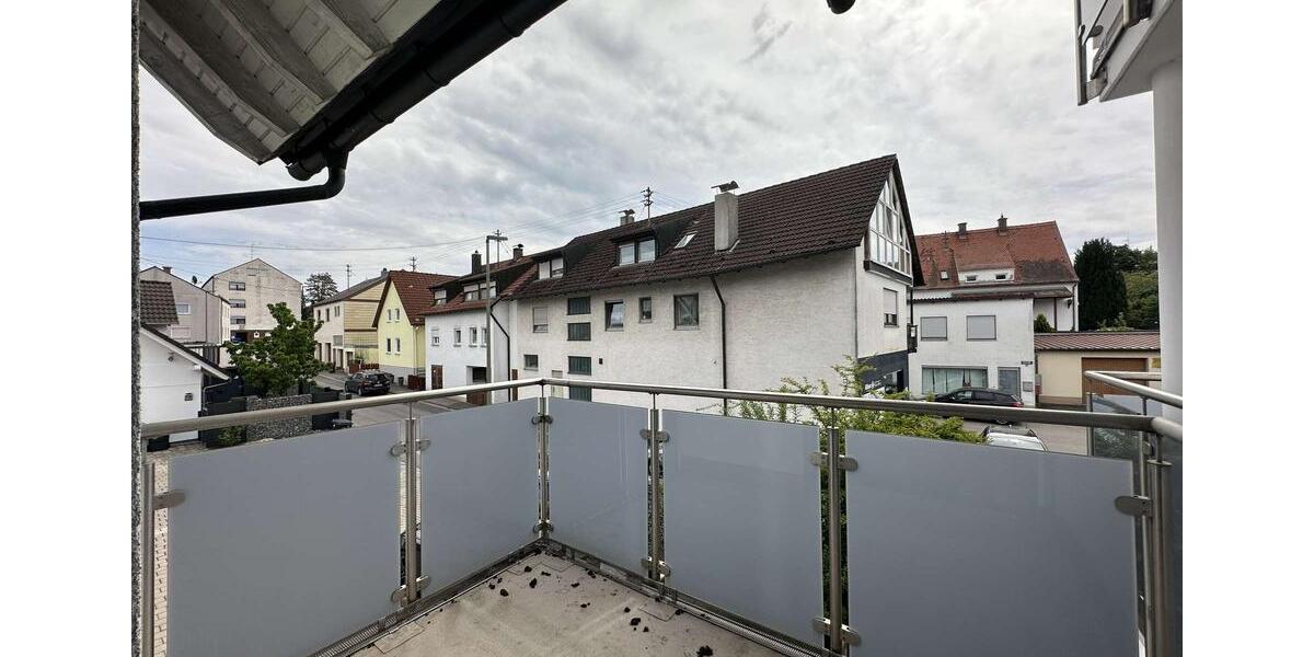Etagenwohnung Friedberg - 3 Zimmer, 118 m&sup2;, 1.700&euro; | Angebot:26632572