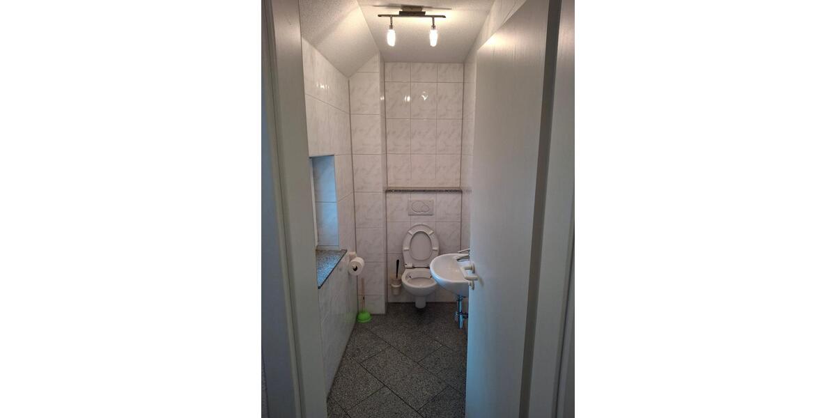 Maisonettenwohnung Pfullendorf - 5 Zimmer, 160 m&sup2;, 1.400&euro; | Angebot:26086894