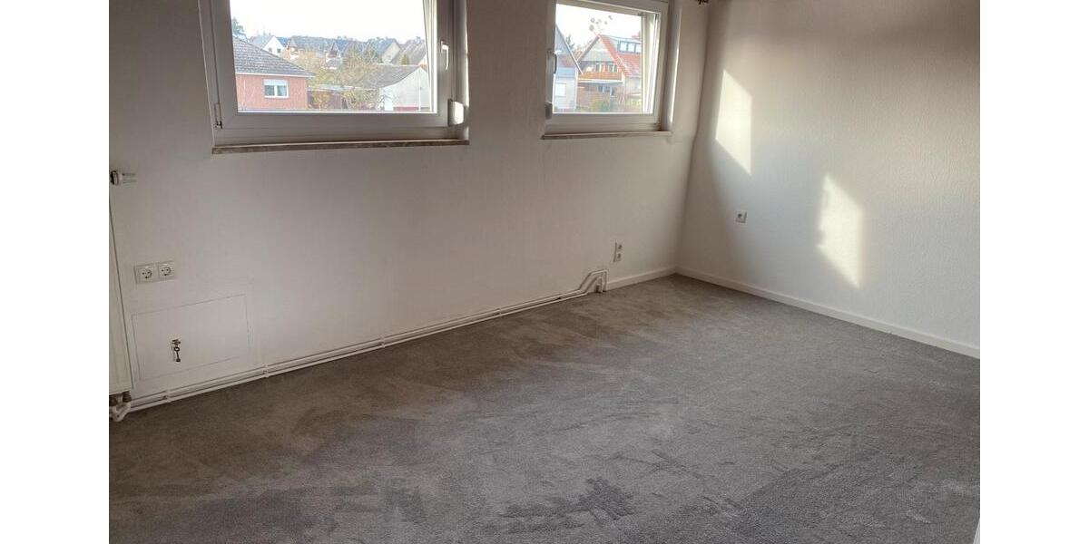 Dachgeschoßwohnung Wolfsburg Alt-Wolfsburg - 3 Zimmer, 125 m&sup2;, 990&euro; | Angebot:25343271
