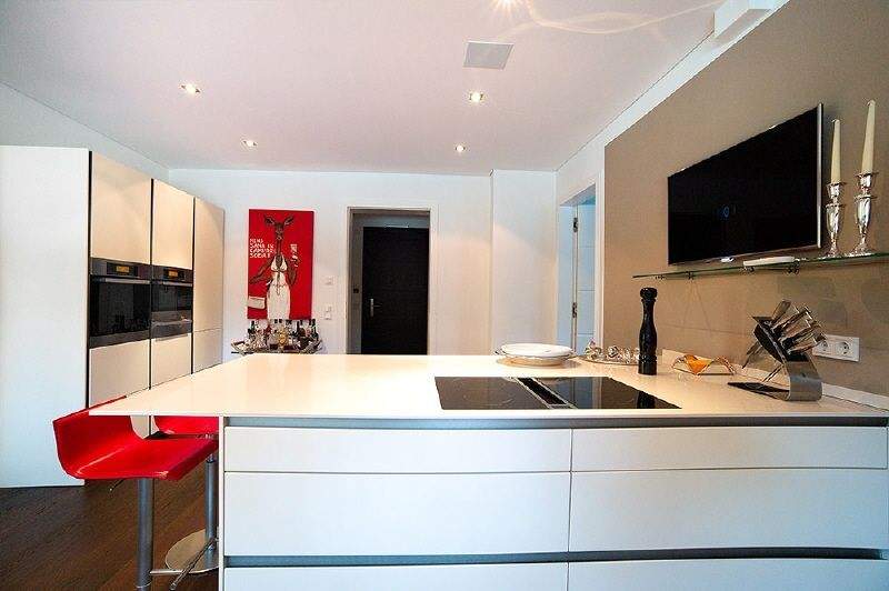 Etagenwohnung München Neuhausen-Nymphenburg - 7 Zimmer, 302 m&sup2;, 7.800&euro; | Angebot:25815056