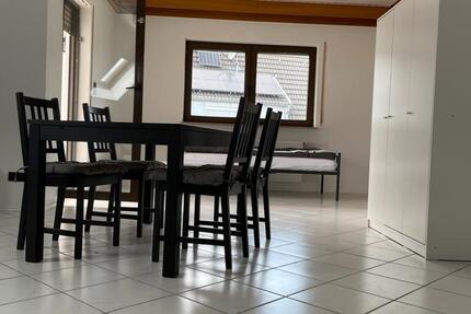 3 Zimmer Teil möblierte Wohnung zimmer