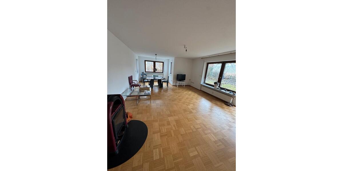 Erdgeschoßwohnung Regensburg Galgenberg - 3 Zimmer, 115 m&sup2;, 1.400&euro; | Angebot:25807311