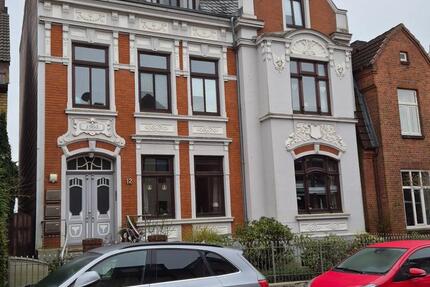 Gatermann Immobilien: Schöne 4-Zimmer-Wohnung mit Balkon in Itzehoe, Nähe Innenstadt 4 zimmer