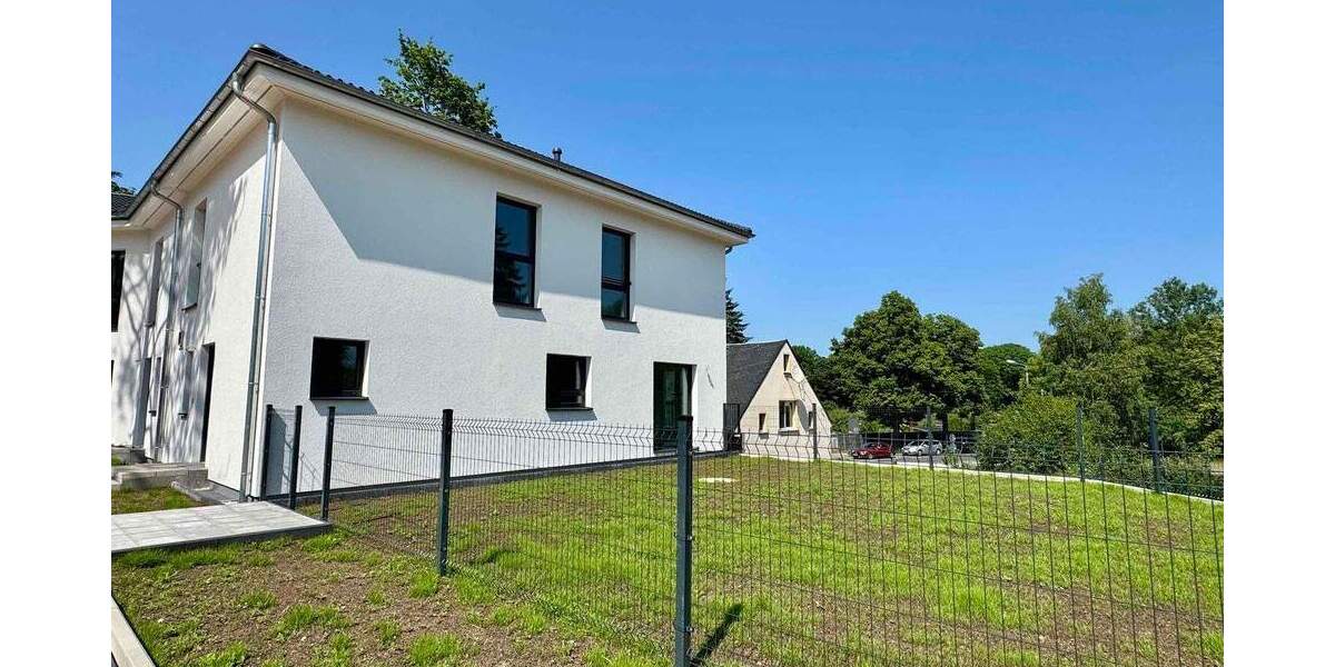 Reihenendhaus Chemnitz Helbersdorf - 4 Zimmer, 128 m&sup2;, 1.537&euro; | Angebot:25667042