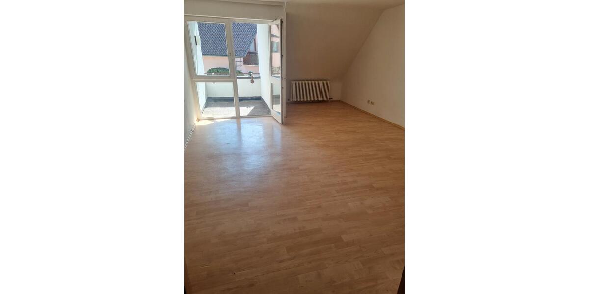 Dachgeschoßwohnung Freudenstadt - 1 Zimmer, 93 m&sup2;, 850&euro; | Angebot:26122281