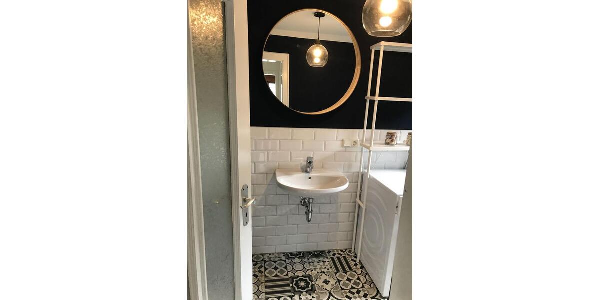 Wohnen auf Zeit Rimpar - 1 Zimmer, 15 m&sup2;, 460&euro; | Angebot:24684020