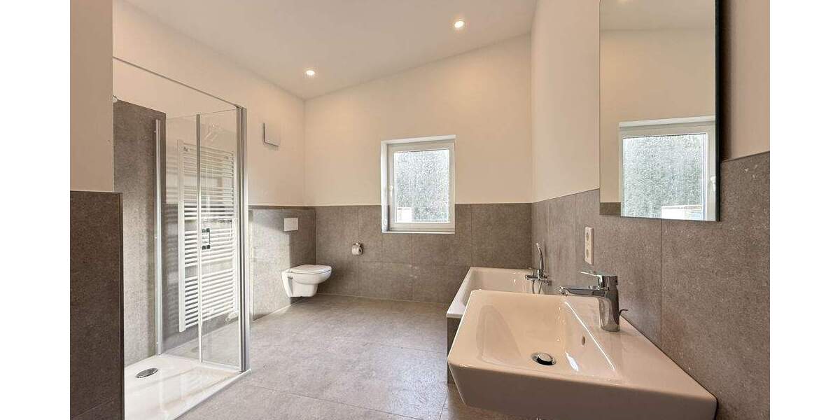 Doppelhaushälfte Apen / Augustfehn Lengenermoor - 4 Zimmer, 118 m&sup2;, 1.350&euro; | Angebot:24623409