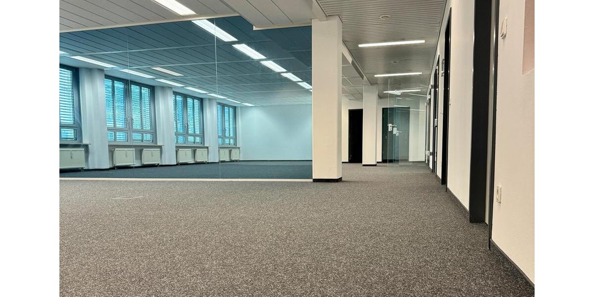 Gewerbeobjekt Hallbergmoos - 13&euro; | Angebot:23805895