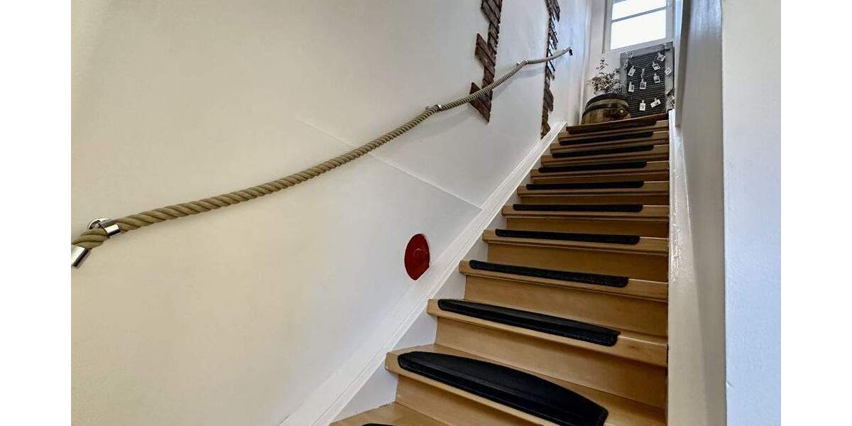 Mehrfamilienhaus, Wohnhaus Heppenheim Kirschhausen - 3 Zimmer, 93 m&sup2;, 900&euro; | Angebot:25142353