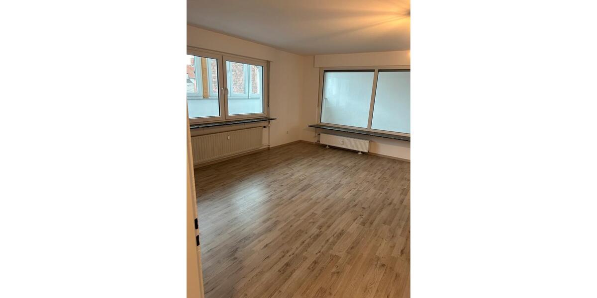 Etagenwohnung Pirmasens Niedersimten - 3.5 Zimmer, 125 m&sup2;, 690&euro; | Angebot:26592199