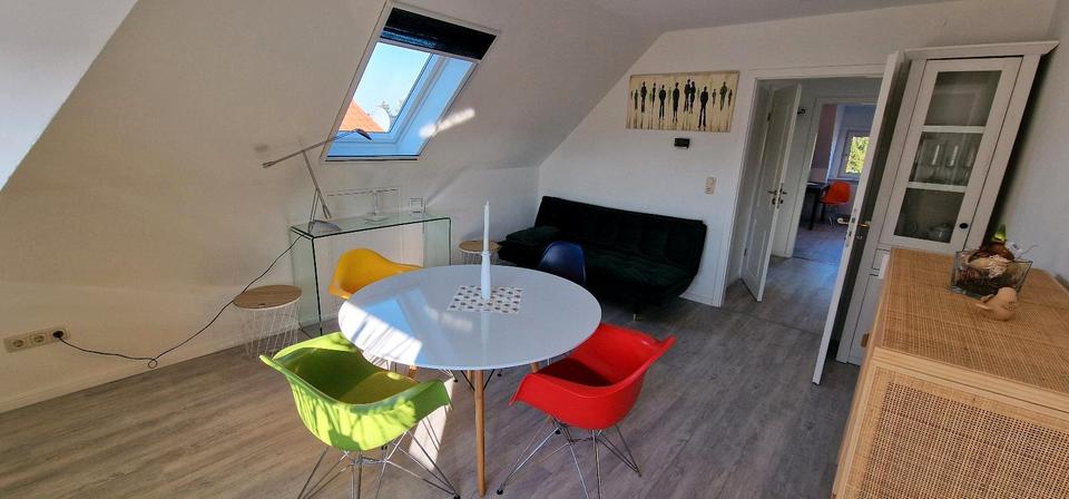 Dachgeschoßwohnung Bremerhaven Lehe - 3 Zimmer, 64 m&sup2;, 800&euro; | Angebot:25933046