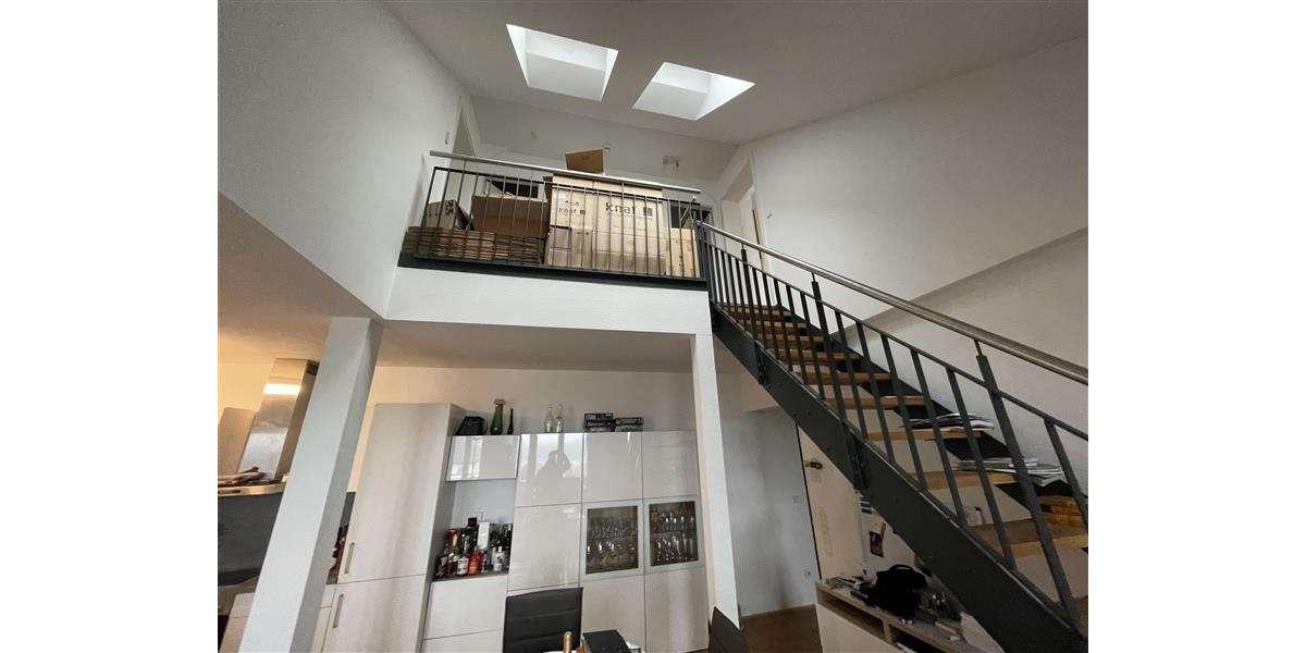 Geräumige 4 ZKB Wohnung in ruhiger Wohnlage 4 zimmer