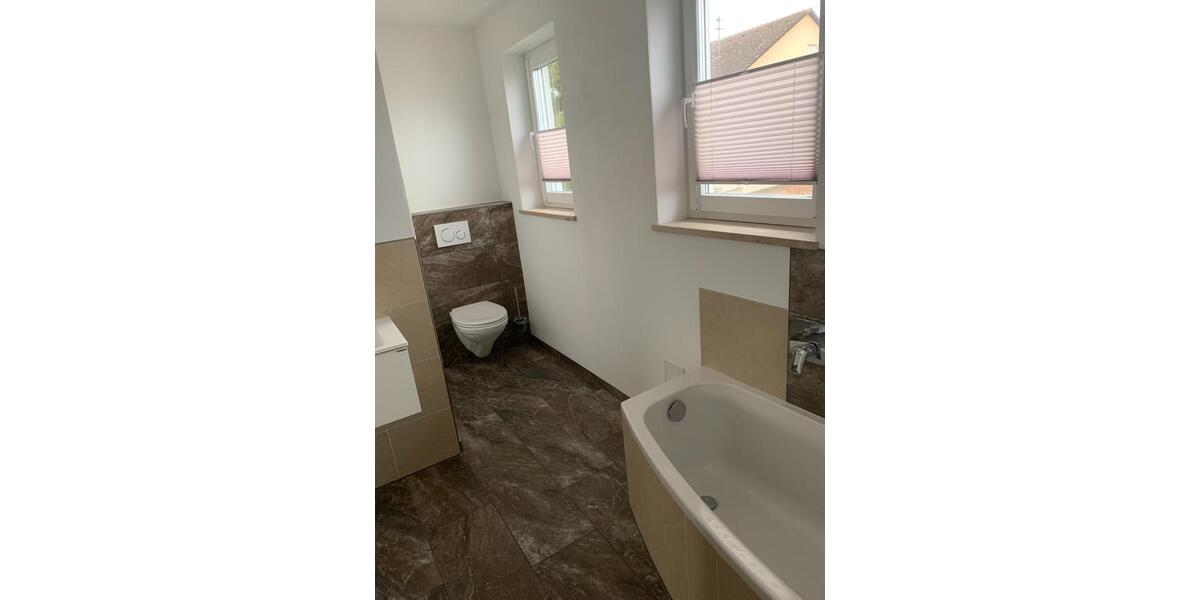 Etagenwohnung Donauwörth - 4 Zimmer, 95 m&sup2;, 1.090&euro; | Angebot:24372946