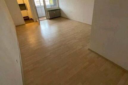 1 Zimmer Wohnung am Plärrer WG oder Firmen möglich 1 zimmer