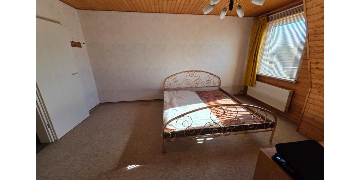 Dachgeschoßwohnung Halberstadt - 2 Zimmer, 55 m&sup2;, 385&euro; | Angebot:26445686