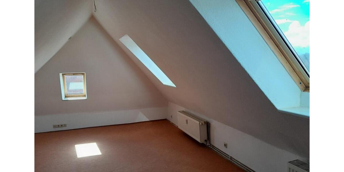Maisonettenwohnung Altentreptow - 4 Zimmer, 110 m&sup2;, 760&euro; | Angebot:24529183