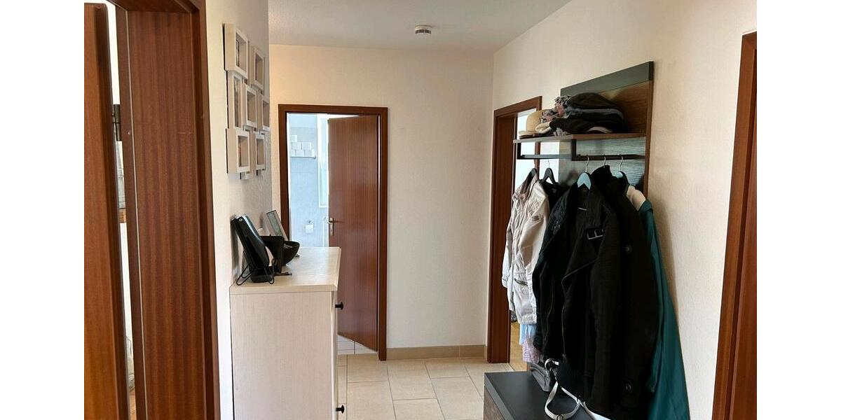 Etagenwohnung Hildesheim Itzum-Marienburg - 3 Zimmer, 77 m&sup2;, 720&euro; | Angebot:26705886