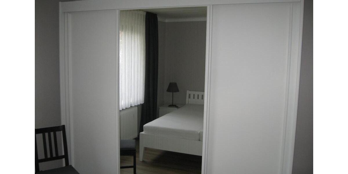 Etagenwohnung Oerlinghausen - 2 Zimmer, 50 m&sup2;, 300&euro; | Angebot:26646003