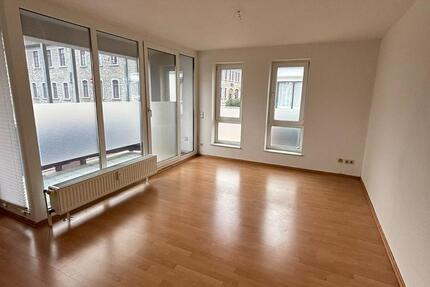 renov. 2 Zimmer Wohnung, Modern, Komf. Gedämmt. Energiekl. 