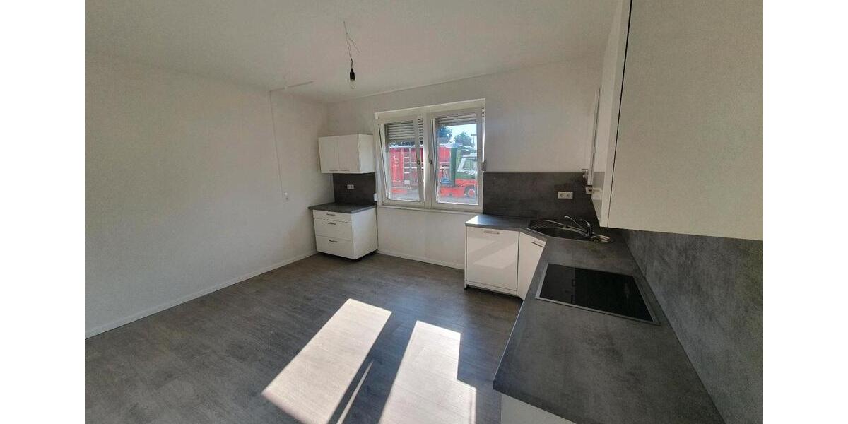 1 Fam.Haus - 6,5 Zimmer - 160 m2 - Kehl-Neumühl 6 zimmer