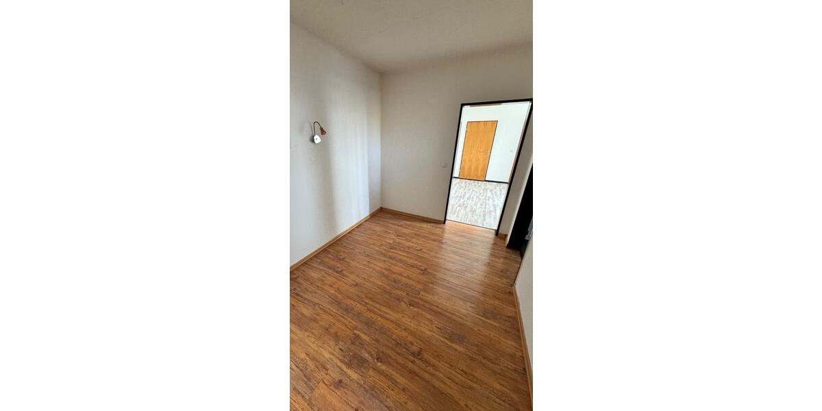 Etagenwohnung Sulingen - 3 Zimmer, 74 m&sup2;, 740&euro; | Angebot:26523715